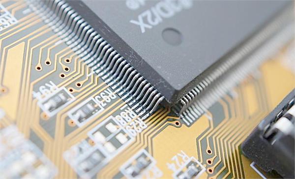 集成電路產業發展展望 海外并購與對內整合并行的雙輪驅動路徑